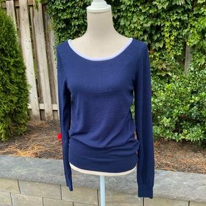 Navy blue Twik sweater with bow details